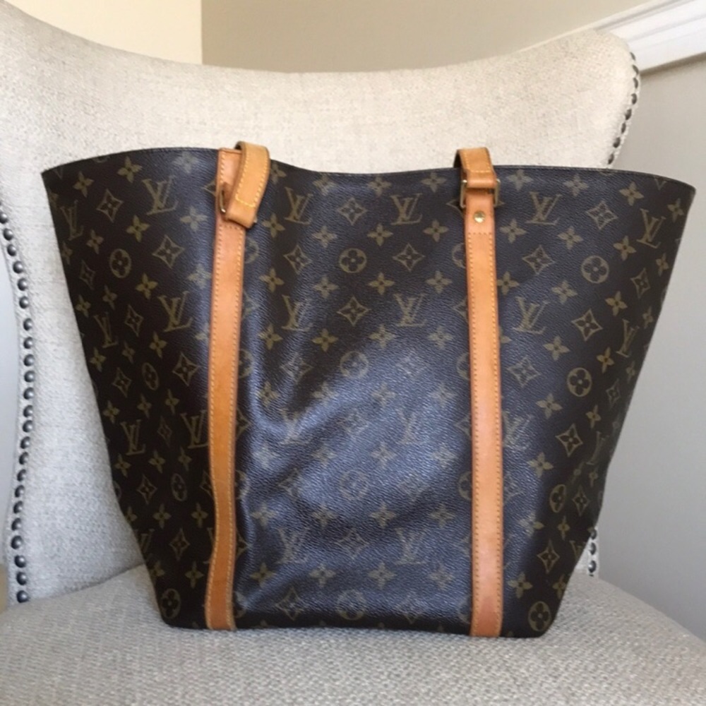 Louis Vuitton Sac Tote Bag